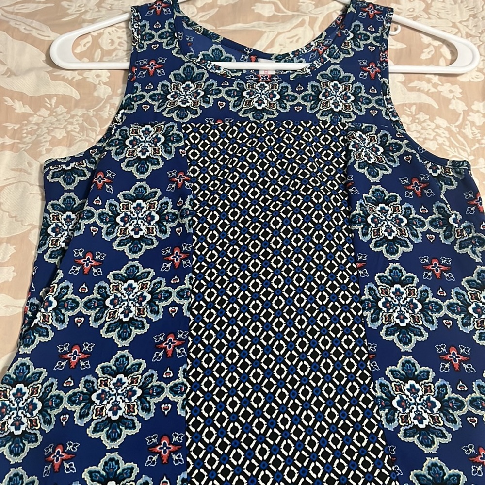 Women’s dress